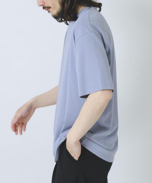 ITEMS URBANRESEARCH(アイテムズ アーバンリサーチ)の「接触冷感シルキータッチTシャツ(Tシャツ/カットソー・メンズ・ライトカーキ/ホワイト/ブルー系その他/ネイビー・LARGE/X-LARGE/MEDIUM)」の17枚目の写真