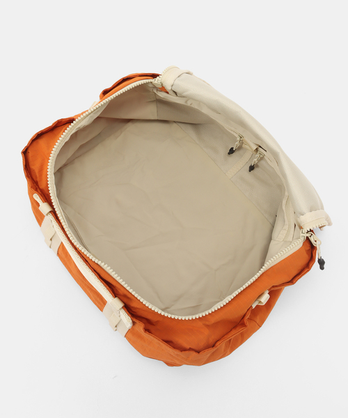 Topologie(トポロジー)の「【Topologie/トポロジー】Summit Duffle(ボストンバッグ・レディース・オレンジ・FREE)」の8枚目の写真