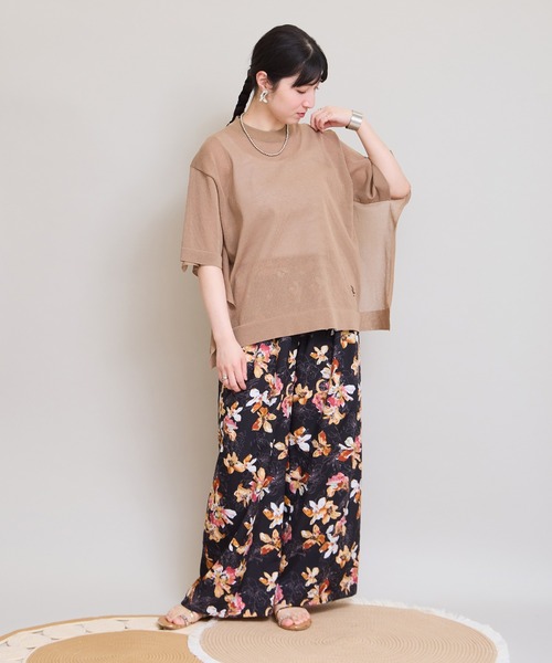 LHELBIE(レルビエ)の「ビッグシアーニットトップス(Tシャツ/カットソー・レディース・ベージュ/ターコイズブルー/ブラック・M)」の5枚目の写真