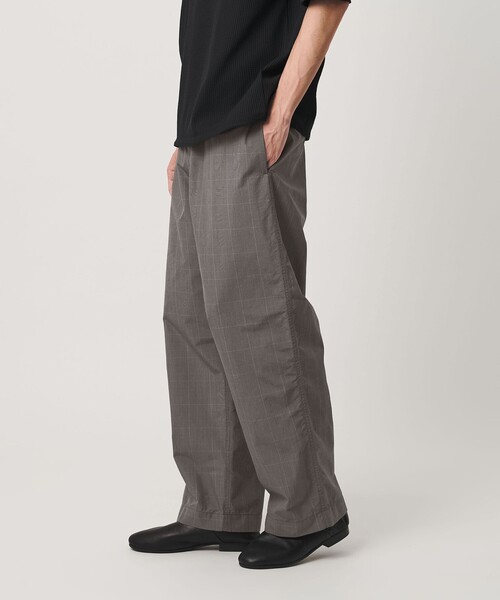 BEAUTY&YOUTH UNITED ARROWS(ビューティーアンドユースユナイテッドアローズ)の「バギー チェック イージー パンツ NO.11(その他パンツ・メンズ・ネイビー/グレー系・S/XL/L/M)」の2枚目の写真