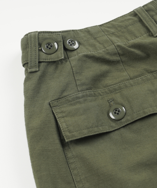 FRIZMWORKS(フリズムワークス)の「BACKSATIN ESSENTIAL FATIGUE SHORTS _ OLIVE(その他パンツ・メンズ・その他・SMALL/MEDIUM/LARGE/X-LARGE)」の7枚目の写真