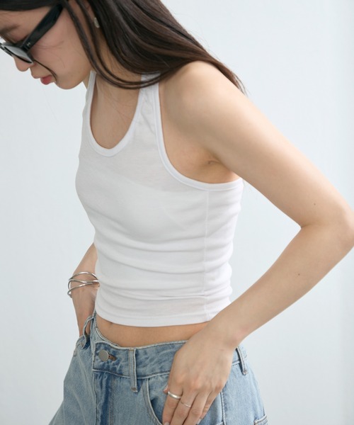 NUJOH(ヌゾ)の「Rib Halter Sleeveless Top / リブホルタースリーブレストップ(タンクトップ・レディース・グレー/アイボリー/ブラック・FREE)」の18枚目の写真