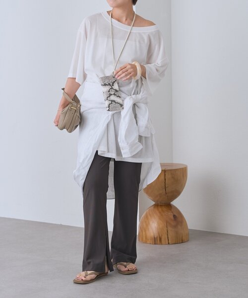 RIVE DROITE(リヴドロワ)の「【A・MONN】【吸水速乾/接触冷感】オープンネックチュニックTee(Tシャツ/カットソー・レディース・ホワイト/ブラック・FREE)」の10枚目の写真