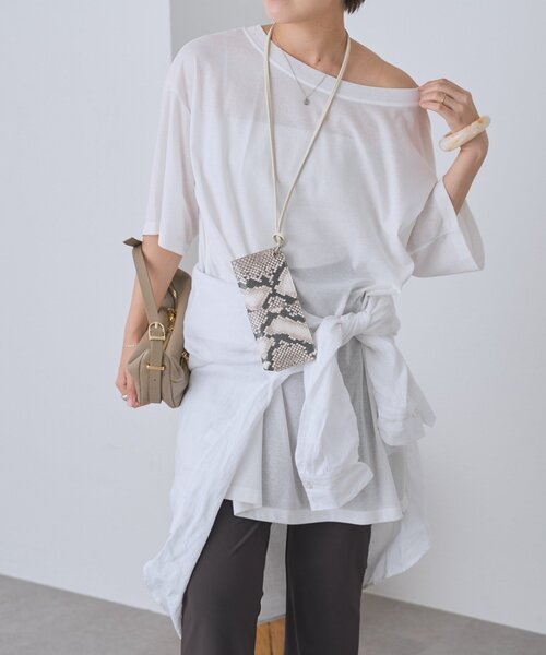 RIVE DROITE(リヴドロワ)の「予約【A・MONN】【吸水速乾/接触冷感】オープンネックチュニックTee(Tシャツ/カットソー・レディース・ホワイト/ブラック・FREE)」の20枚目の写真