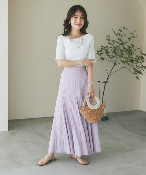 La boutique BonBon(ラブティックボンボン)の「【今すぐお届け・ニュアンス美人】ドレープネックハーフスリーブテレコカットソー(Tシャツ/カットソー・レディース・ブラック/サックスブルー/ホワイト・FREE)」の7枚目の写真