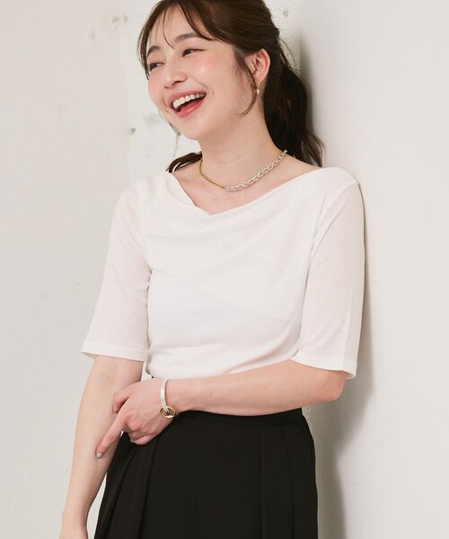 La boutique BonBon(ラブティックボンボン)の「【今すぐお届け・ニュアンス美人】ドレープネックハーフスリーブテレコカットソー(Tシャツ/カットソー・レディース・ブラック/サックスブルー/ホワイト・FREE)」の12枚目の写真