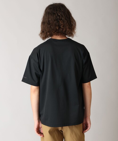Columbia(コロンビア)の「UVカット 冷感 Columbia/ ポーラーパイオニアII ショートスリーブ Tシャツ /コロンビア(Tシャツ/カットソー・メンズ・ベージュ/ブラック/ブルーグリーン/ホワイト・S/L/M/XL)」の8枚目の写真