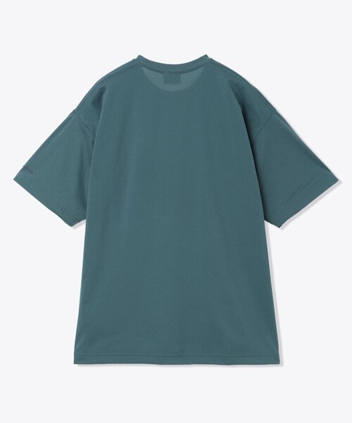 Columbia(コロンビア)の「UVカット 冷感 Columbia/ ポーラーパイオニアII ショートスリーブ Tシャツ /コロンビア(Tシャツ/カットソー・メンズ・ベージュ/ブラック/ブルーグリーン/ホワイト・S/L/M/XL)」の5枚目の写真