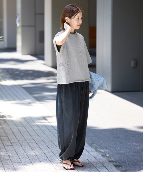 IENA(イエナ)の「Work of Art Kendai/ワークオブアートケンダイ グラフィック Tシャツ GRAPHIC TSHIRTS(Tシャツ/カットソー・レディース・チャコールグレー/ホワイト・FREE)」の22枚目の写真