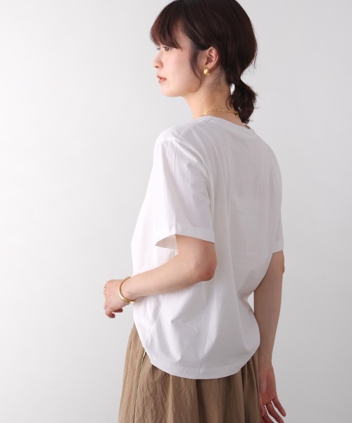 Bou Jeloud(ブージュルード)の「消耗加工綿天竺メタルロゴプリントTee(Tシャツ/カットソー・レディース・チャコールグレー/オフホワイト/ベージュ・FREE)」の9枚目の写真