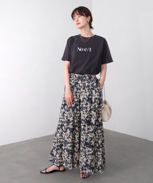 Bou Jeloud(ブージュルード)の「消耗加工綿天竺メタルロゴプリントTee(Tシャツ/カットソー・レディース・チャコールグレー/オフホワイト/ベージュ・FREE)」の14枚目の写真