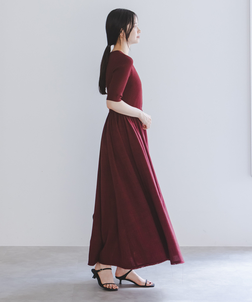 Noble(ノーブル)の「《追加・新色》【洗える】フロントジップドッキングワンピース(ワンピース・レディース・ボルドー/チャコールグレー・38/36)」の11枚目の写真