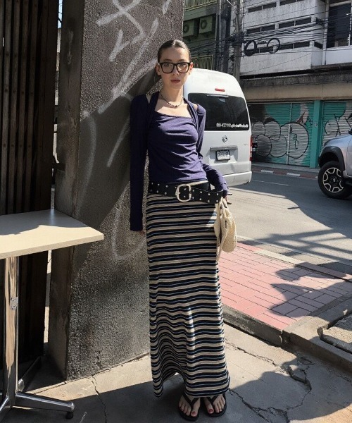 Lis ardent(リスアルダン)の「マルチボーダーリブナロースカート/Iラインロングスカート(スカート・レディース・グレー/ネイビー/ブラウン・M)」の13枚目の写真