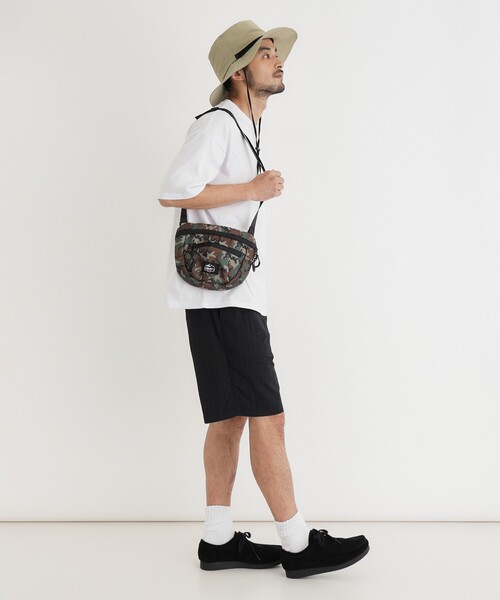 CAMP7(キャンプセブン)の「ミニマルショルダー(ショルダーバッグ・メンズ・グリーン系その他2/オリーブ系/ブラック・99)」の8枚目の写真