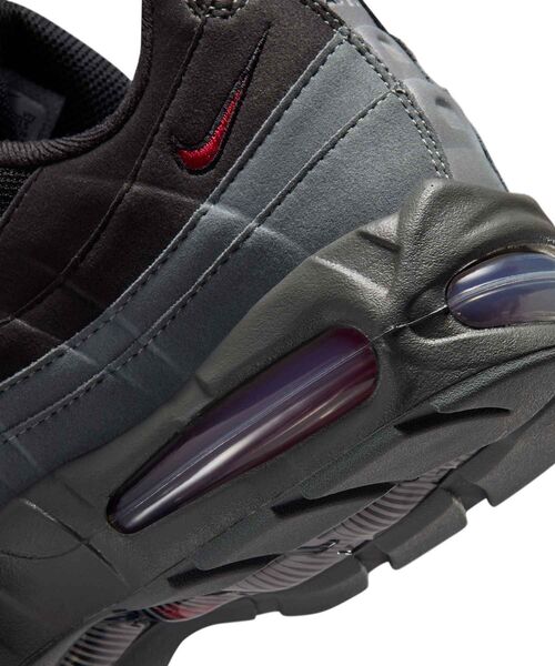 NIKE(ナイキ)の「ナイキ エア マックス 95 ビッグバブル "OG" メンズシューズ / Nike Air Max 95 Big Bubble "OG" Men's Shoes HM4740-015 Black(スニーカー・メンズ・ブラック・28/28.5/29/29.5/30/26.5/27/27.5/24/25/25.5/26)」の8枚目の写真