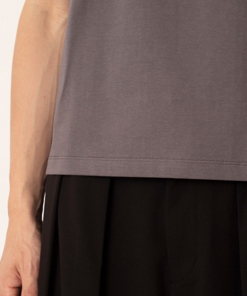 LUCY(ルーシー)の「LUCY/マルチファンクッションコンパクトT(Tシャツ/カットソー・メンズ・ダークグレー/ブラック/オフホワイト・MEDIUM/LARGE)」の12枚目の写真