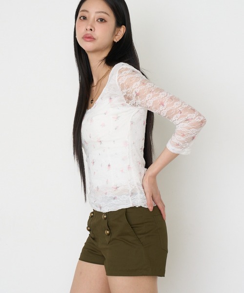RAY CASSIN(レイカズン)の「レース花柄シアーロングTシャツ(Tシャツ/カットソー・レディース・アイボリー/ライトベージュ・FREE)」の4枚目の写真