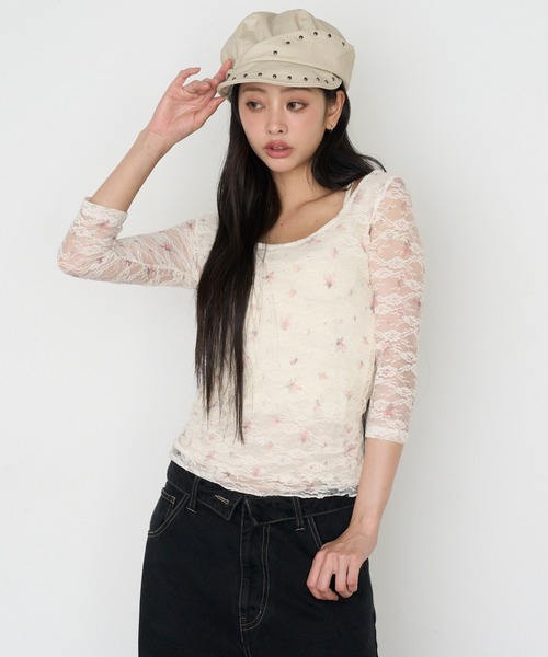 RAY CASSIN(レイカズン)の「レース花柄シアーロングTシャツ(Tシャツ/カットソー・レディース・アイボリー/ライトベージュ・FREE)」の11枚目の写真