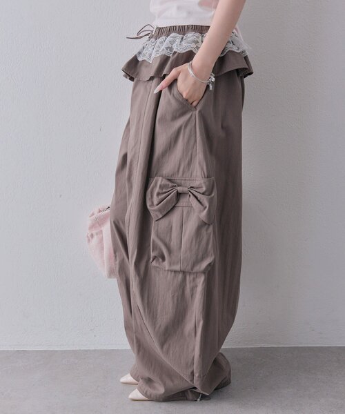 OLIVE des OLIVE（オリーブデオリーブ）の「バレルレッグリボンカーゴパンツ（カーゴパンツ・レディース・ピンク/ブラウン/ブラック・FREE）」の11枚目の写真
