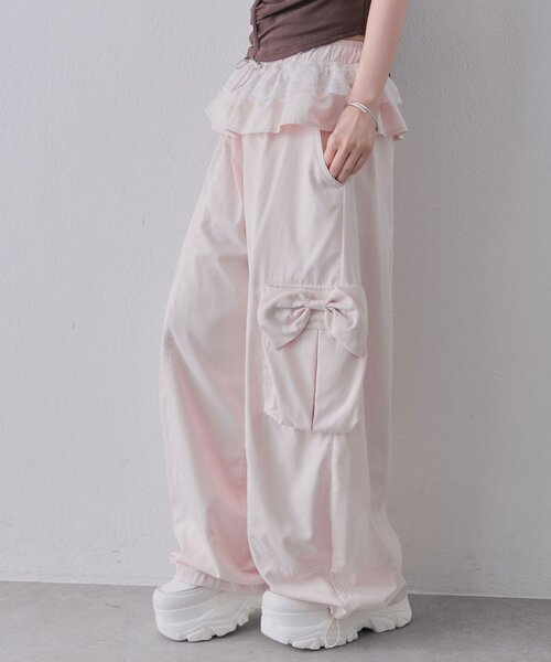 OLIVE des OLIVE（オリーブデオリーブ）の「バレルレッグリボンカーゴパンツ（カーゴパンツ・レディース・ピンク/ブラウン/ブラック・FREE）」の17枚目の写真