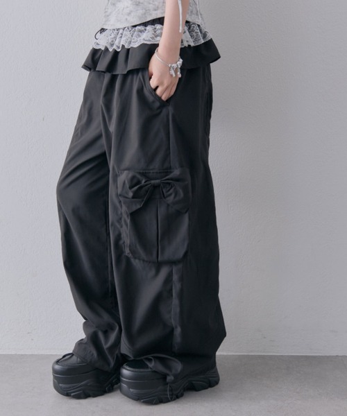 OLIVE des OLIVE(オリーブデオリーブ)の「バレルレッグリボンカーゴパンツ(カーゴパンツ・レディース・ピンク/ブラウン/ブラック・FREE)」の15枚目の写真