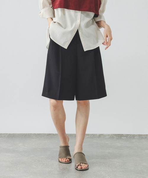 GLOBAL WORK(グローバルワーク)の「お手入れラクラクセットアップ/ハーフパンツ/684656(その他パンツ・レディース・ネイビー/ブラウン・MEDIUM/LARGE)」の2枚目の写真