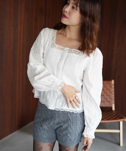 SANSeLF(サンセルフ)の「【SANSeLF】スクエアネックレースピンタックブラウス saw26s099(シャツ/ブラウス・レディース・ホワイト・FREE)」の5枚目の写真
