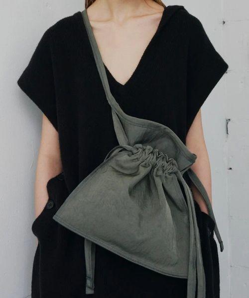 ITTI(イッチ)の「ITTI/イッチ/MARY RED CROSS BAG / CERATO BRIGHT(ショルダーバッグ・レディース・ブラウン/ブラック・F)」の10枚目の写真