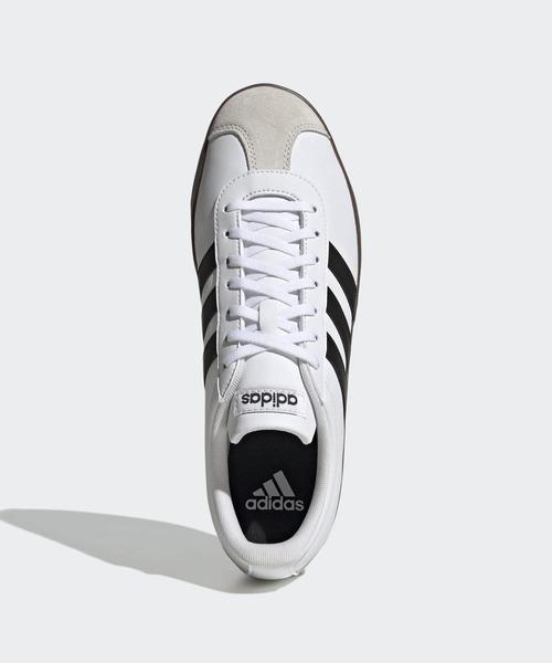 adidas(アディダス)の「VL コート ベース / VL COURT BASE / アディダス adidas スニーカー(スニーカー・メンズ・ホワイト×ブラック・22.0cm/22.5cm/23.0cm/23.5cm/24.0cm/24.5cm/25.0cm/25.5cm/26.0cm/26.5cm/27.0cm/27.5cm/28.0cm/28.5cm/29.0cm)」の2枚目の写真