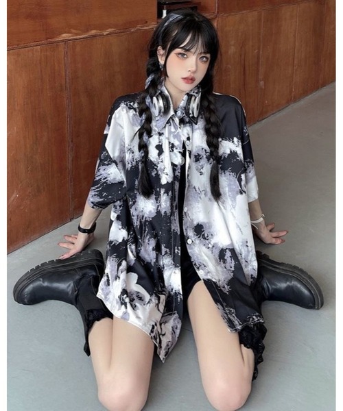 inst.ALL(インストール)の「モノトーンニュアンス柄半袖ルーズシャツ(シャツ/ブラウス・レディース・ホワイト×ブラック・M)」の12枚目の写真