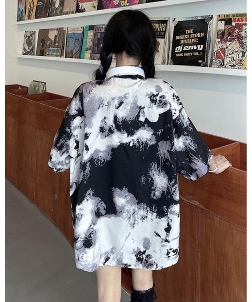 inst.ALL(インストール)の「モノトーンニュアンス柄半袖ルーズシャツ(シャツ/ブラウス・レディース・ホワイト×ブラック・M)」の13枚目の写真
