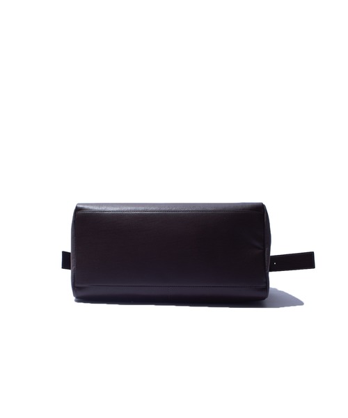 F/CE. (エフシーイー)の「F/CE. TECH LEATHER SHOULDER DUFFLE BAG / エフシーイー テックレザー ショルダー ダッフルバッグ(ショルダーバッグ・レディース・ブラック/ブラウン・FREE)」の7枚目の写真