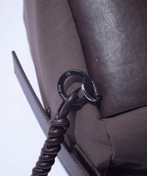 F/CE. (エフシーイー)の「F/CE. TECH LEATHER SHOULDER DUFFLE BAG / エフシーイー テックレザー ショルダー ダッフルバッグ(ショルダーバッグ・レディース・ブラック/ブラウン・FREE)」の11枚目の写真