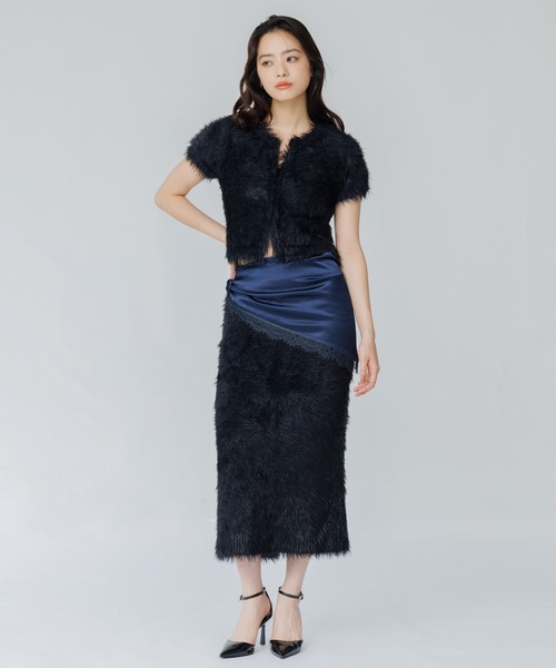SENEE(セニー)の「front hook feather knit tops(フロントホックフェザーニットトップス)(ニット/セーター・レディース・グレー/アイボリー/ブラック・FREE)」の11枚目の写真