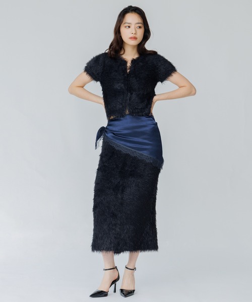 SENEE(セニー)の「front hook feather knit tops(フロントホックフェザーニットトップス)(ニット/セーター・レディース・グレー/アイボリー/ブラック・FREE)」の12枚目の写真