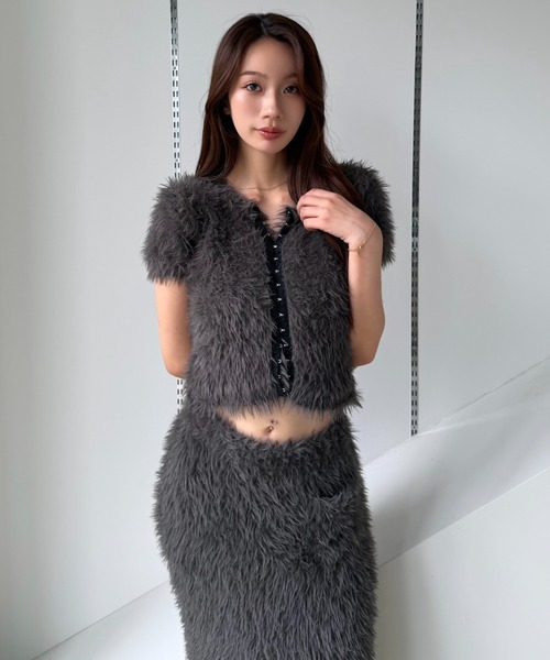 SENEE(セニー)の「front hook feather knit tops(フロントホックフェザーニットトップス)(ニット/セーター・レディース・グレー/アイボリー/ブラック・FREE)」の18枚目の写真