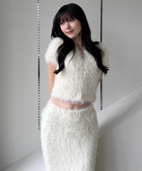 SENEE(セニー)の「front hook feather knit tops(フロントホックフェザーニットトップス)(ニット/セーター・レディース・グレー/アイボリー/ブラック・FREE)」の16枚目の写真