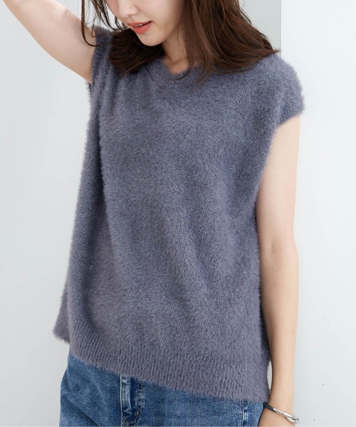 BELLUNA PLUS(ベルーナ)の「ラメシャギー素材Vネックニットベスト(ベスト・レディース・チャコール/ベージュ・X-LARGE/LARGE/MEDIUM)」の18枚目の写真