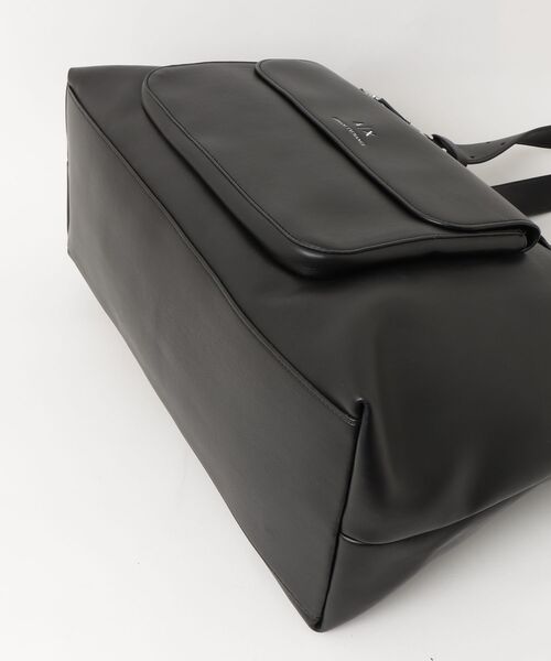 ARMANI EXCHANGE(アルマーニエクスチェンジ)の「【A|X アルマーニ エクスチェンジ】フロントポケット トートバッグ(トートバッグ・レディース・ブラック・FREE)」の4枚目の写真