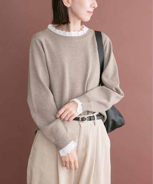 ITEMS URBANRESEARCH(アイテムズ アーバンリサーチ)の「ミラノリブフリルドッキングニット(ニット/セーター・レディース・グレー系その他/ネイビー/ベージュ系その他・FREE)」の4枚目の写真