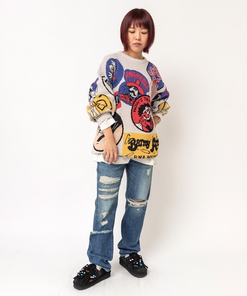 RNA（アールエヌエー）の「R4527 ダメージスリムストレートパンツ（デニムパンツ・レディース・ライトインディゴブルー/ダークインディゴブルー・MEDIUM）」の13枚目の写真