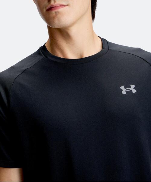 UNDER ARMOUR(アンダーアーマー)の「UAテック ショートスリーブ Tシャツ (トレーニング/メンズ)(Tシャツ/カットソー・メンズ・ブラック・XL/2XL/L/M/S)」の4枚目の写真