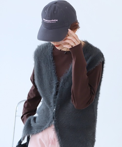 reca(レカ)の「ロングスリーブバック刺繍ロゴTシャツ(Tシャツ/カットソー・レディース・ダークブラウン/オフホワイト/オレンジ/ブルー・FREE)」の2枚目の写真