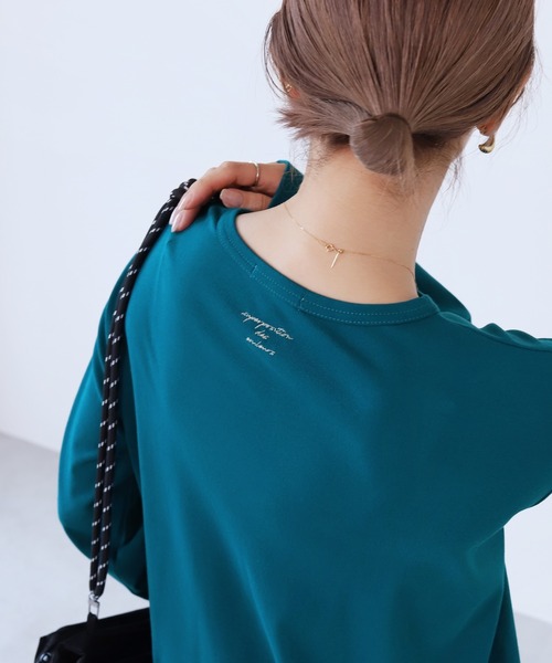 reca(レカ)の「ロングスリーブバック刺繍ロゴTシャツ(Tシャツ/カットソー・レディース・ダークブラウン/オフホワイト/オレンジ/ブルー・FREE)」の3枚目の写真