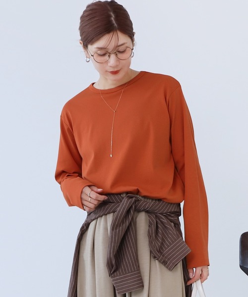reca(レカ)の「ロングスリーブバック刺繍ロゴTシャツ(Tシャツ/カットソー・レディース・ダークブラウン/オフホワイト/オレンジ/ブルー・FREE)」の11枚目の写真