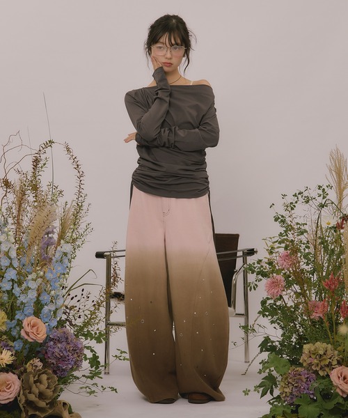 loin nuit(ロワンニュイ)の「asymmetry gathering draped tops / アシンメトリーギャザードレープトップス(Tシャツ/カットソー・レディース・チャコールグレー/カーキ・FREE)」の7枚目の写真