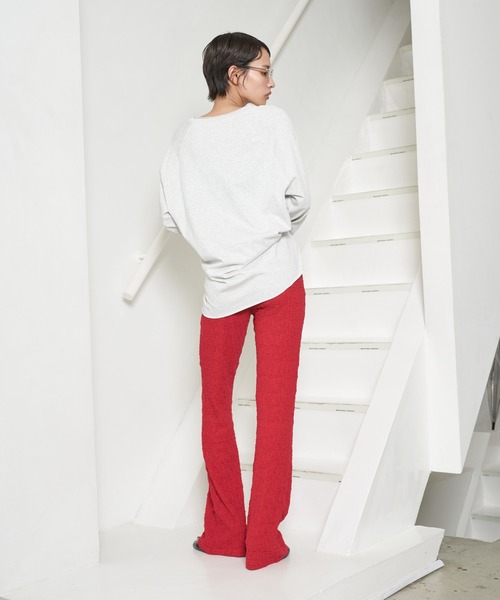 OFROOM(オフルーム)の「【2026秋冬新作】Shirring Flare Pants|シャーリングフレアパンツ(その他パンツ・レディース・ブラック/レッド/ブルー/マスタード/ブラウン・FREE)」の15枚目の写真