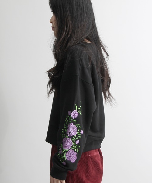 WEGO（ウィゴー）の「DISPARK/刺繍スウェット（スウェット・レディース・ブラック/グレー・FREE）」の3枚目の写真