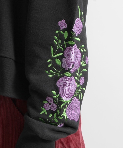 WEGO（ウィゴー）の「DISPARK/刺繍スウェット（スウェット・レディース・ブラック/グレー・FREE）」の6枚目の写真