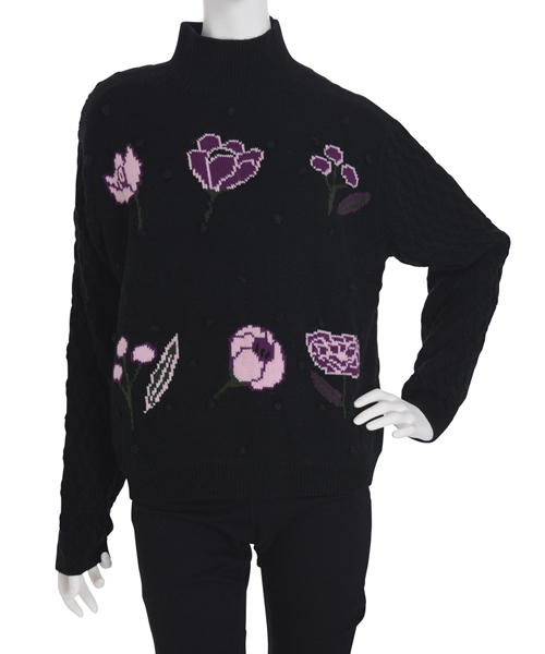 merry jenny（メリージェニー）の「ポンポンフラワーニット（ニット/セーター・レディース・ブラック/パープル・FREE）」の4枚目の写真